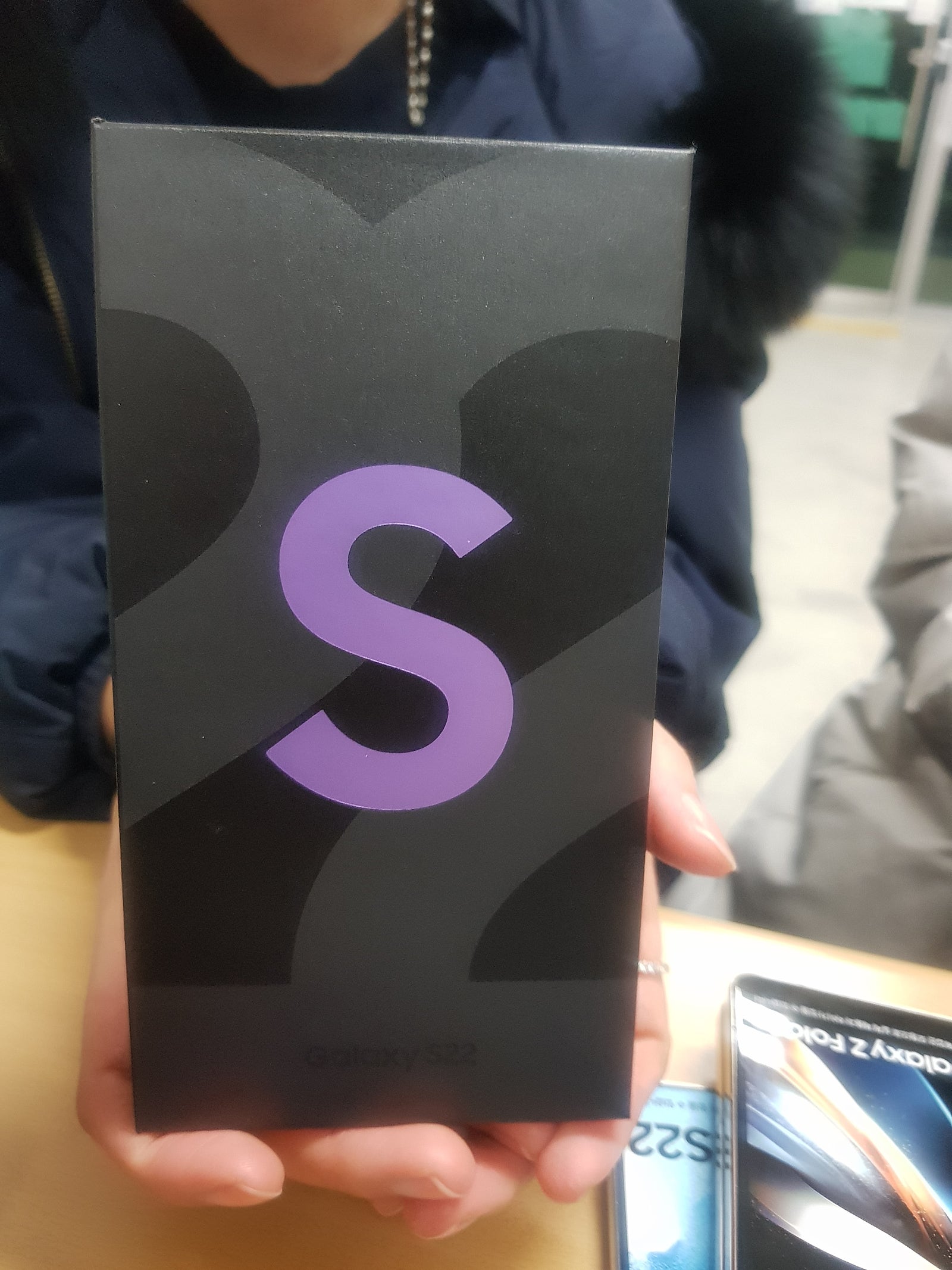 신정동 성지에서 s22바꿨어요~~