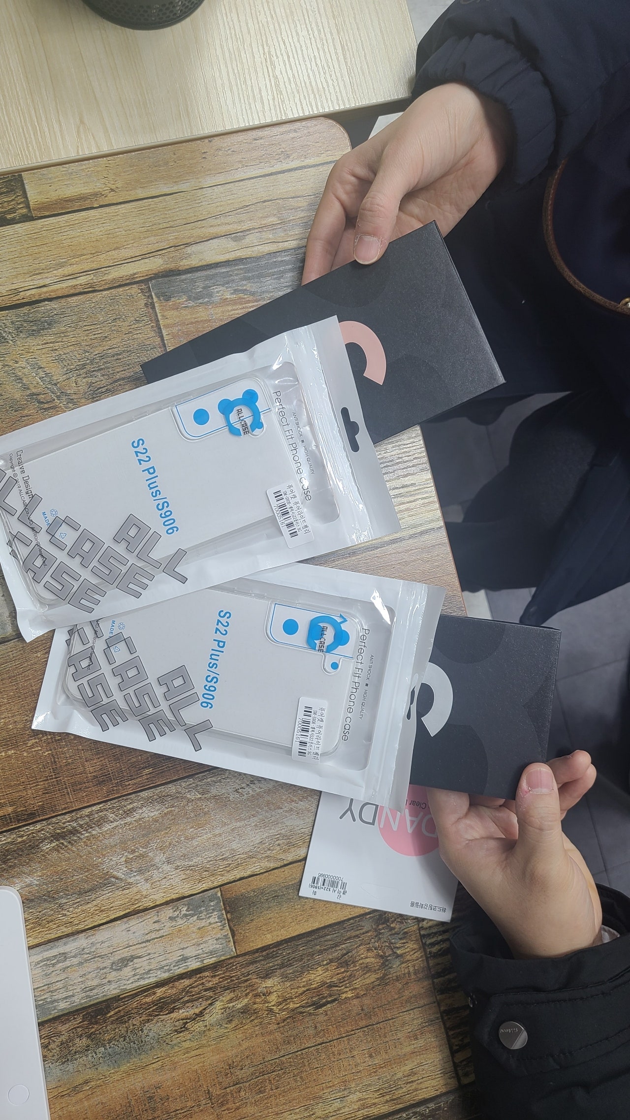 군포 산본동 성지 후기 s22+ 두대