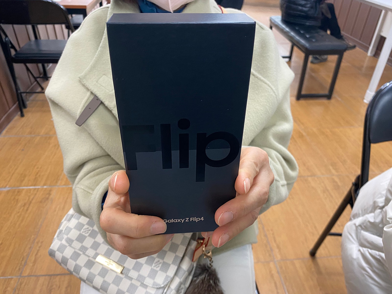 군포 당동 ㅂㄷㅋㅍ 옆집 z플립4 당일개통 만족스러워요!!