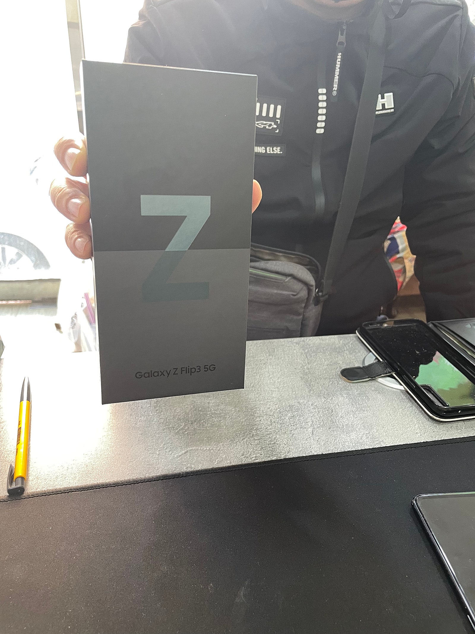 ⭐ 𝗚𝗮𝗹𝗮𝘅𝘆 플립3 가격 말도안되게 싸게 나와서 어머니폰 교체해드리고 왔어요