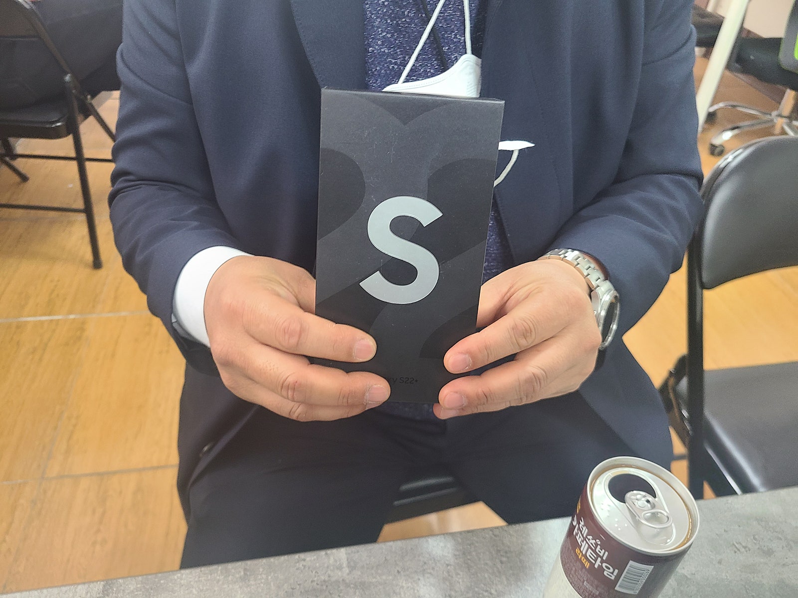 군포 당동 ㅂㄷㅋㅍ 옆집 s22+ 화이트 당일개통