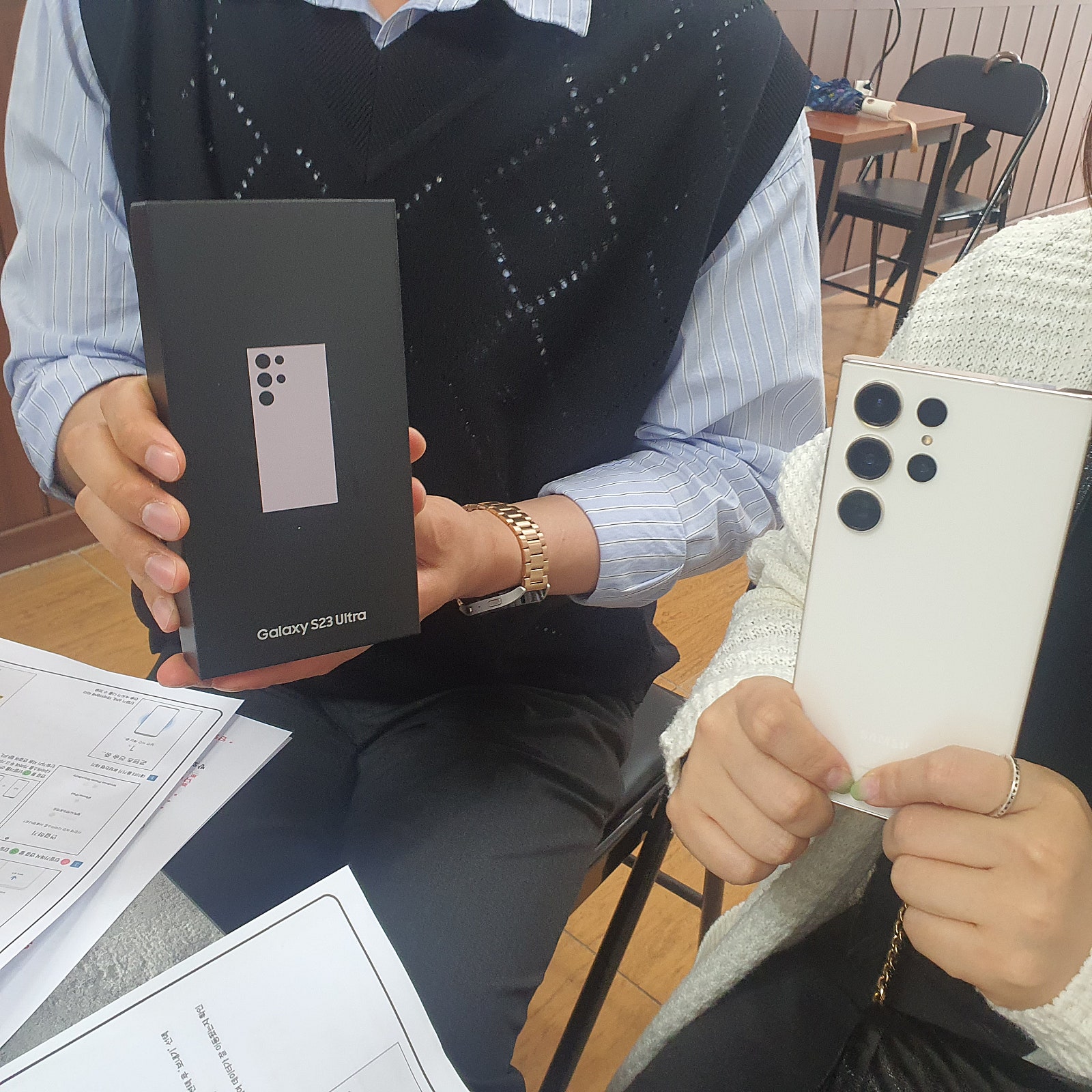 군포 당동ㅂㄷㅋㅍ 옆집 s23 울트라 싸게 잘개통 하고가요 두대입니다