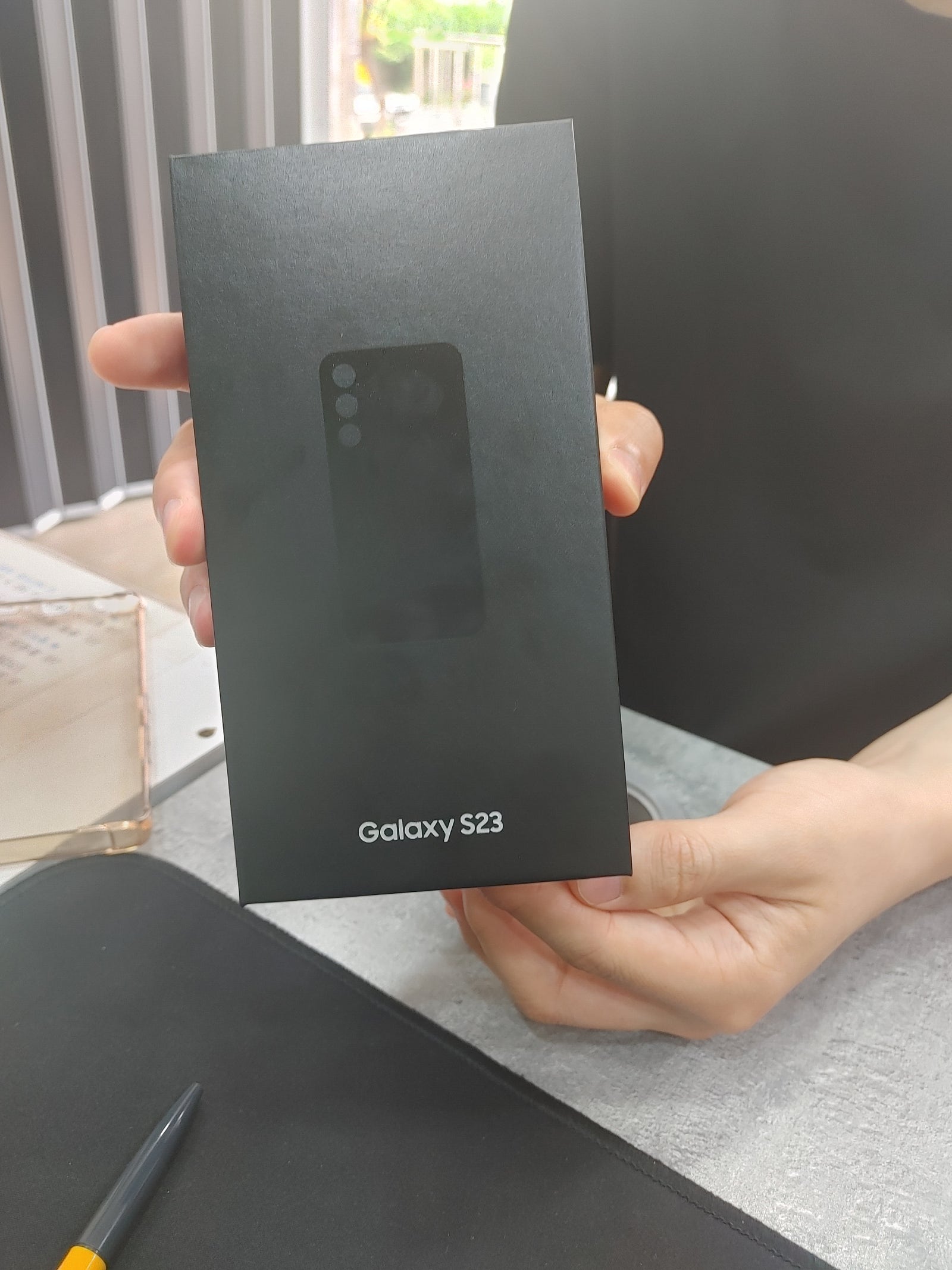 ⭐ 𝗚𝗮𝗹𝗮𝘅𝘆 𝗦𝟮𝟯 부천 유명성지에서 구매하고 왔습니다 ! ( 부천 ㅇㅈㅎㅇ )