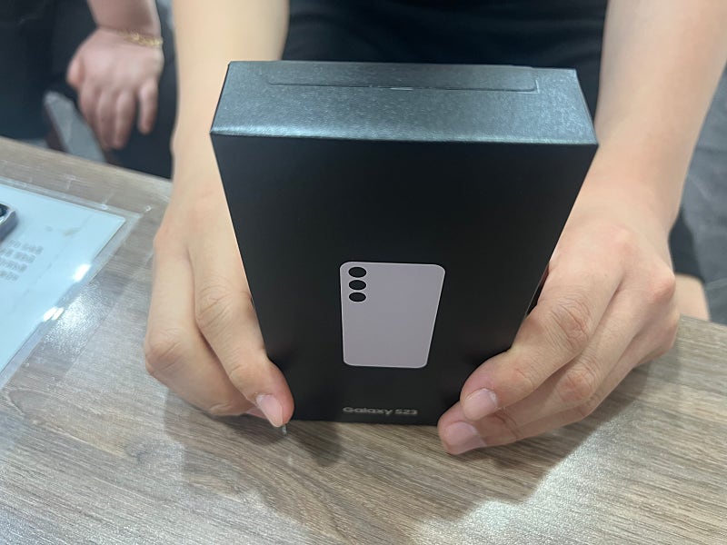 부평 ㅁㄹㅇㅅ옆 성지 휴대폰 매장 방문