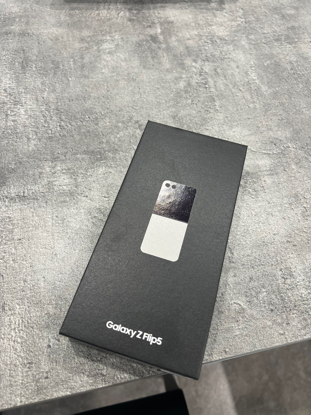 경기 ㄴㄴㅎㄷ에서 플립5 기변으로 좋은 금액에 구매했어요