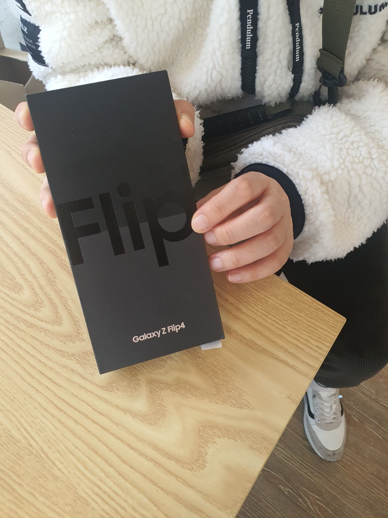 일산 ㅋㅍㄷㅇ 플립4 개통후기