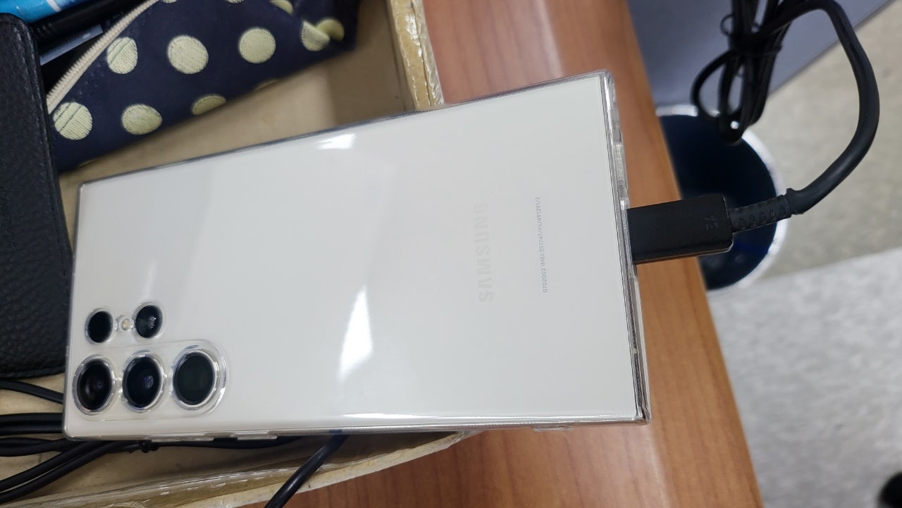 옆커폰 청파점 후기