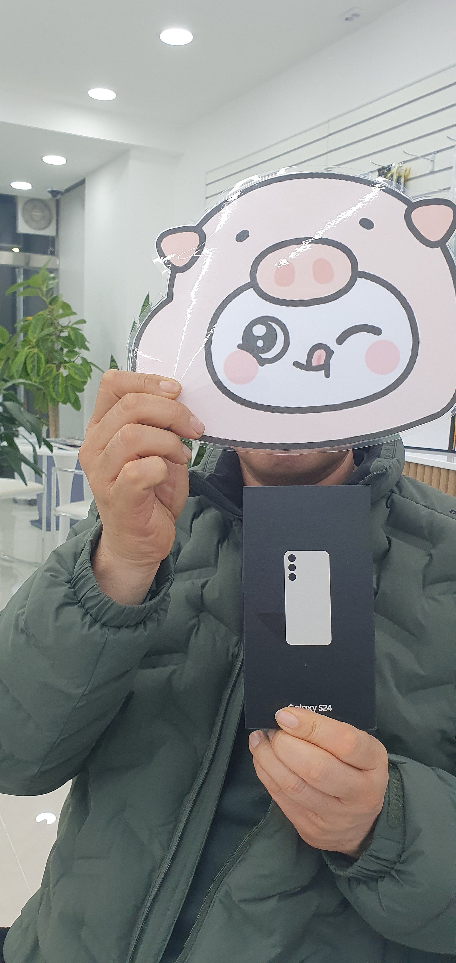 밀양옆커폰에서 갤럭시24 새해에개통하고갑니다