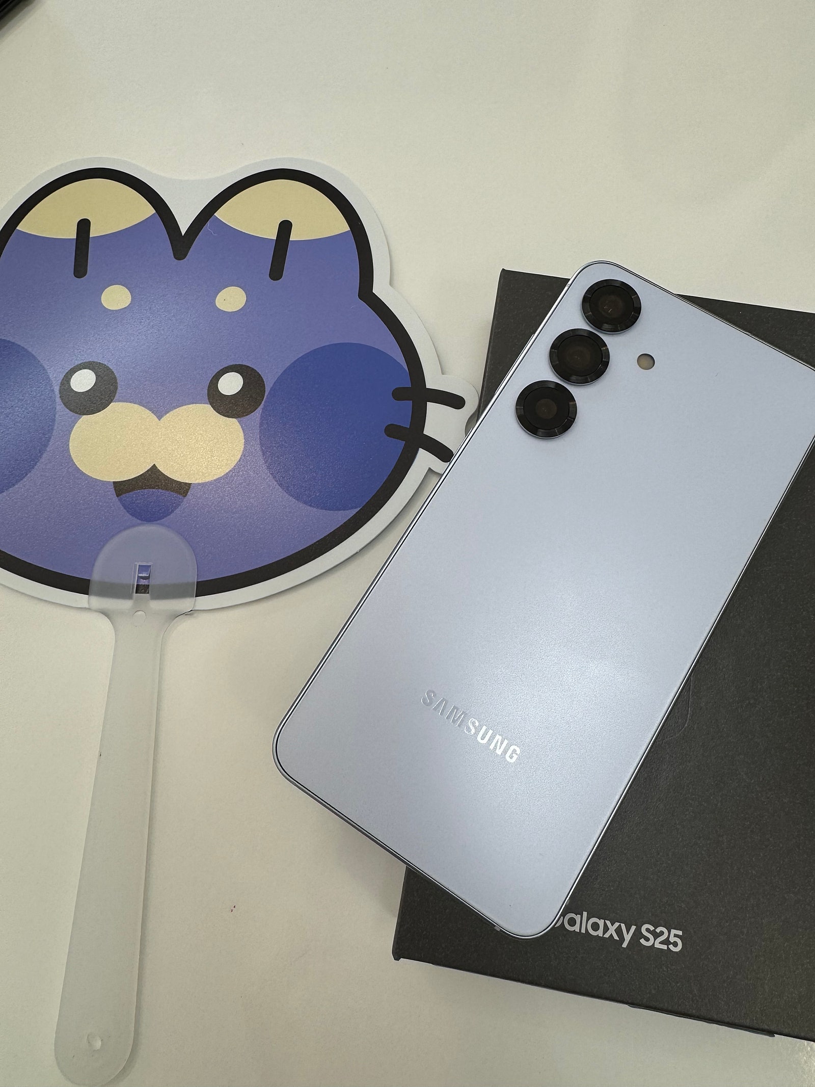 1동탄 북광장 옆커폰 화성점