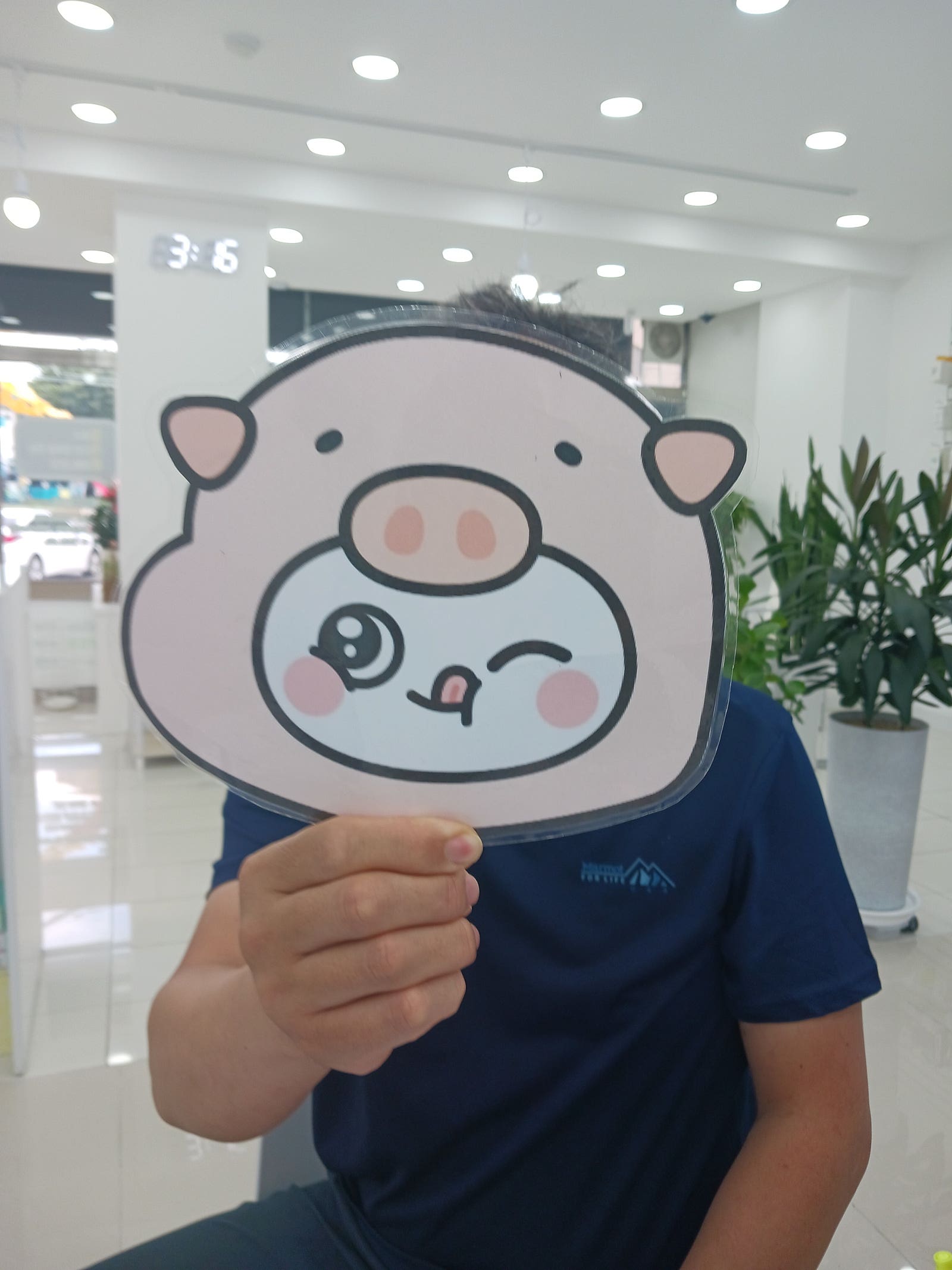 밀양옆커폰에서 개통하고 갑니디