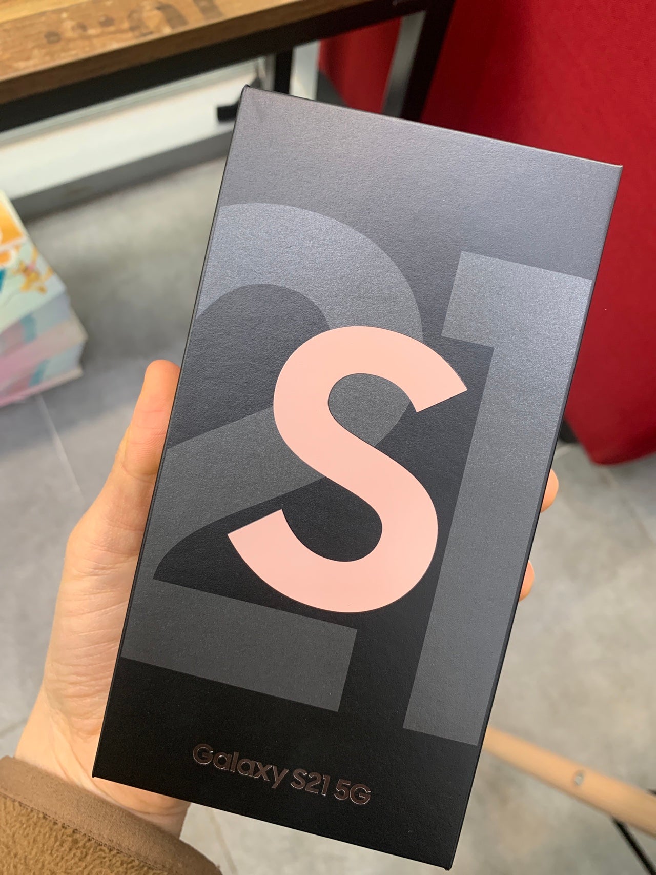 신림성지에서 LG 기변 s21 구매했어요!