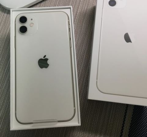 김해장유 자녀 아이폰11 흰색 개통했어요