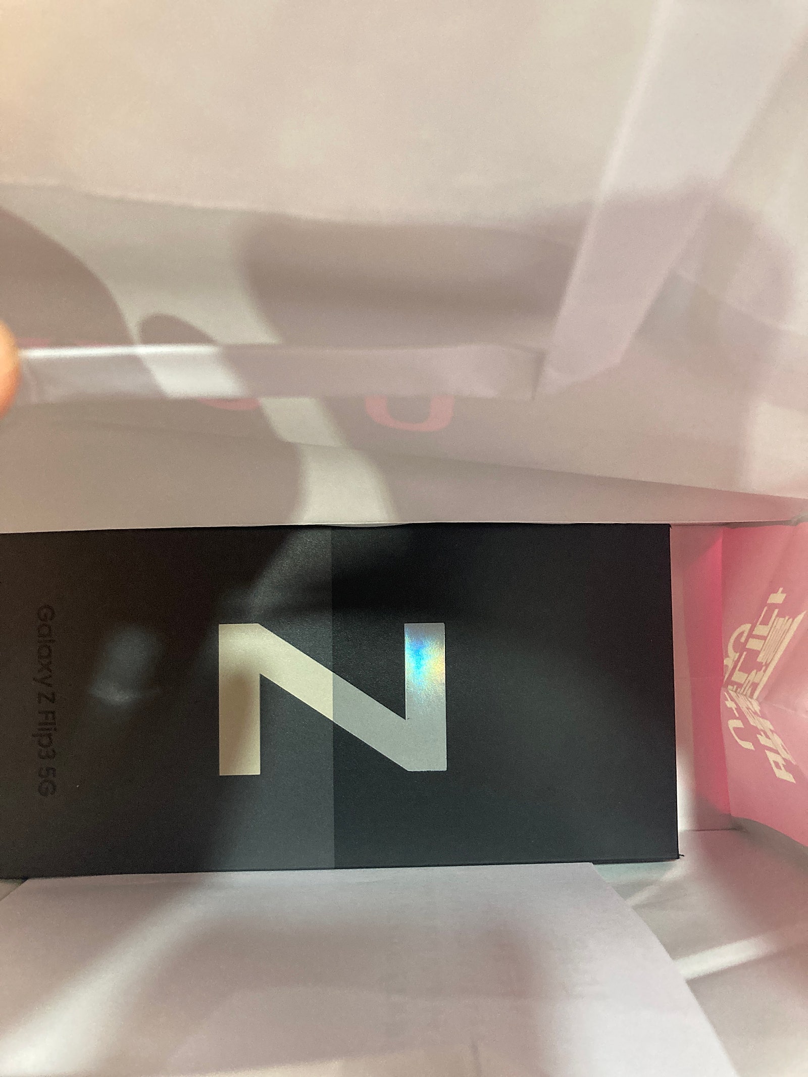 김해장유 관동동 폰성지에서 Z플립3 크림 바꿔갑니다