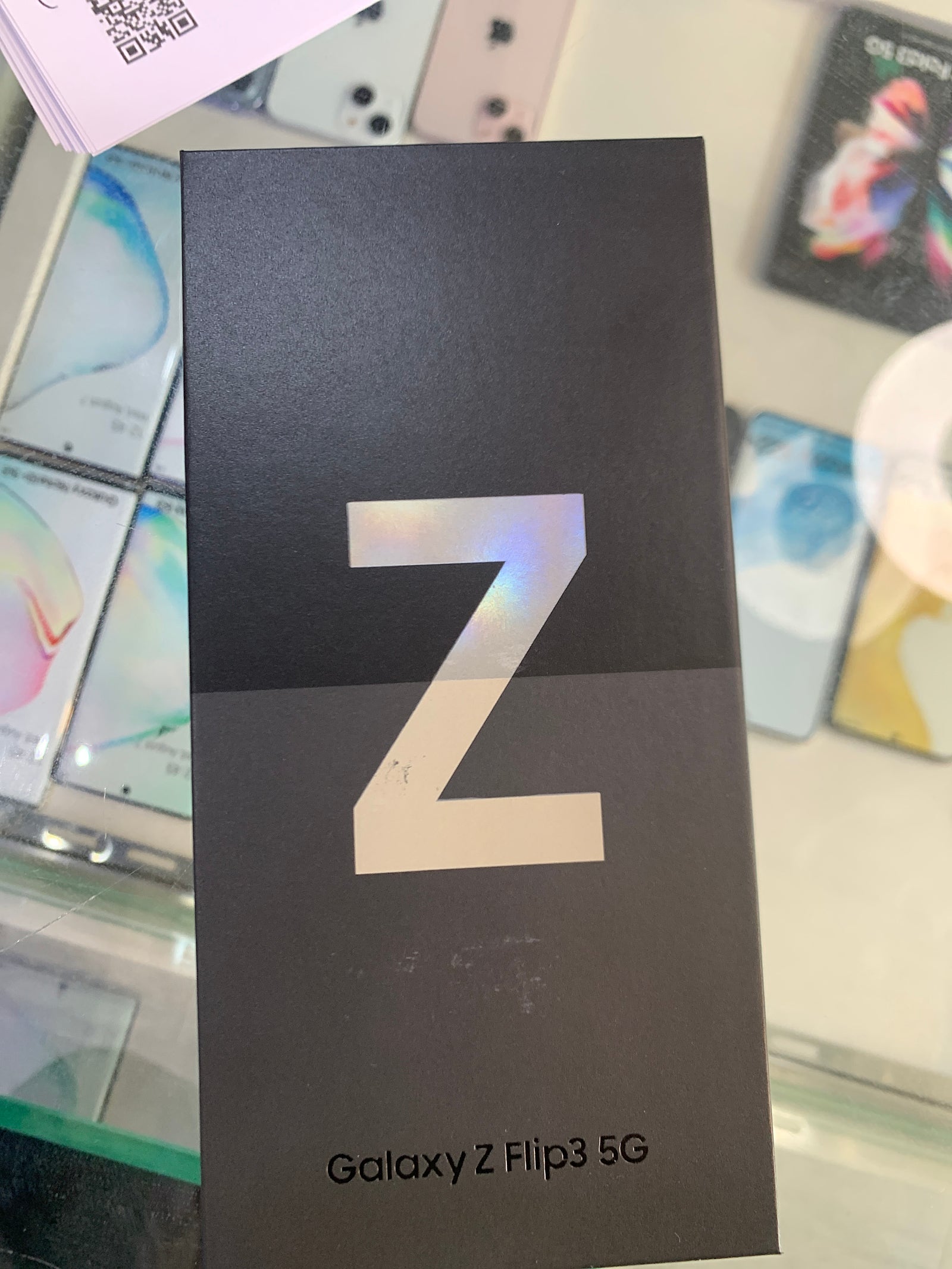 김해 장유 성지에서 지인소개로 할인받고 Z플립3 구매