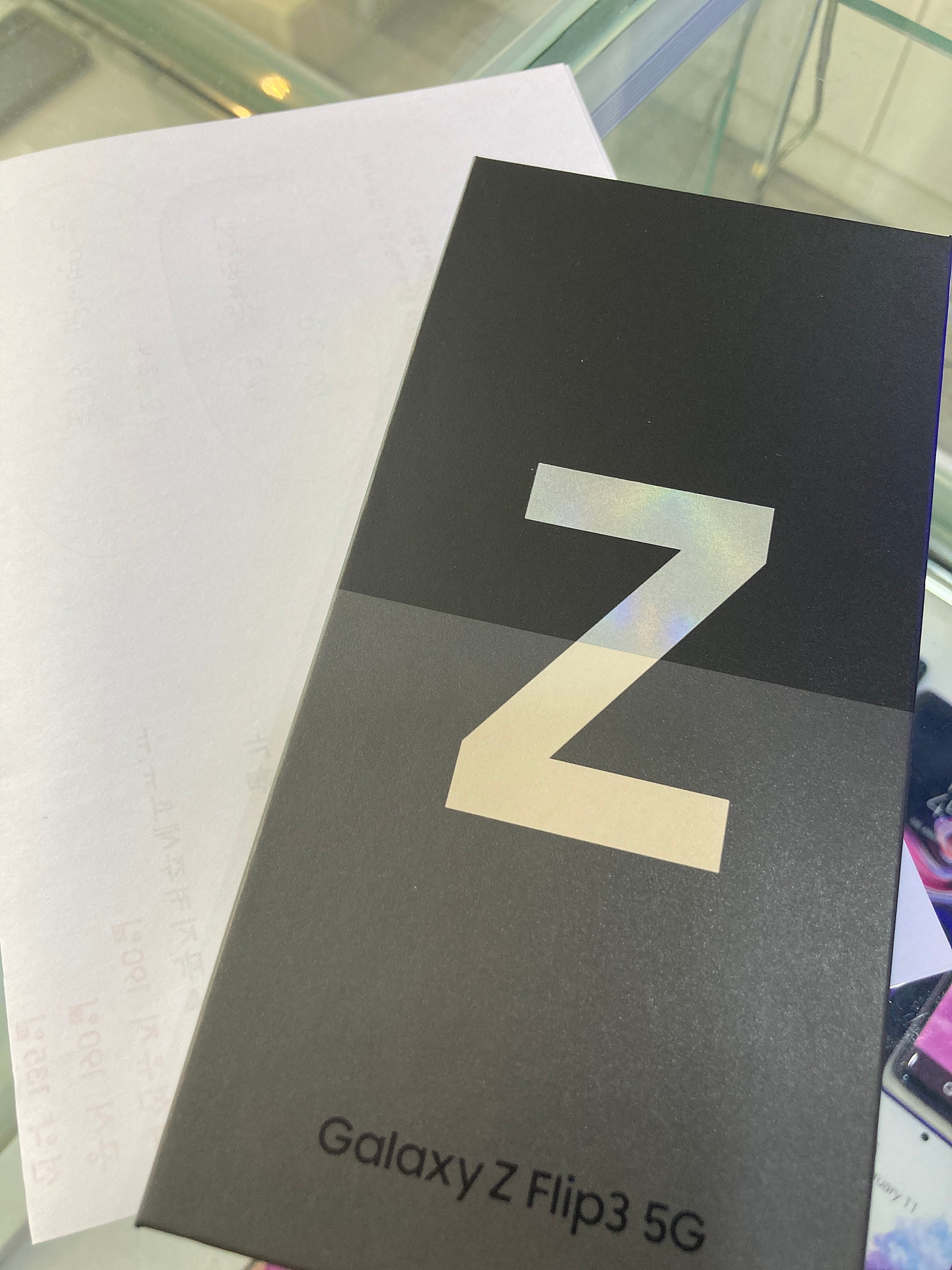 김해 장유. 아이폰se3. 플립3. sk기기변경