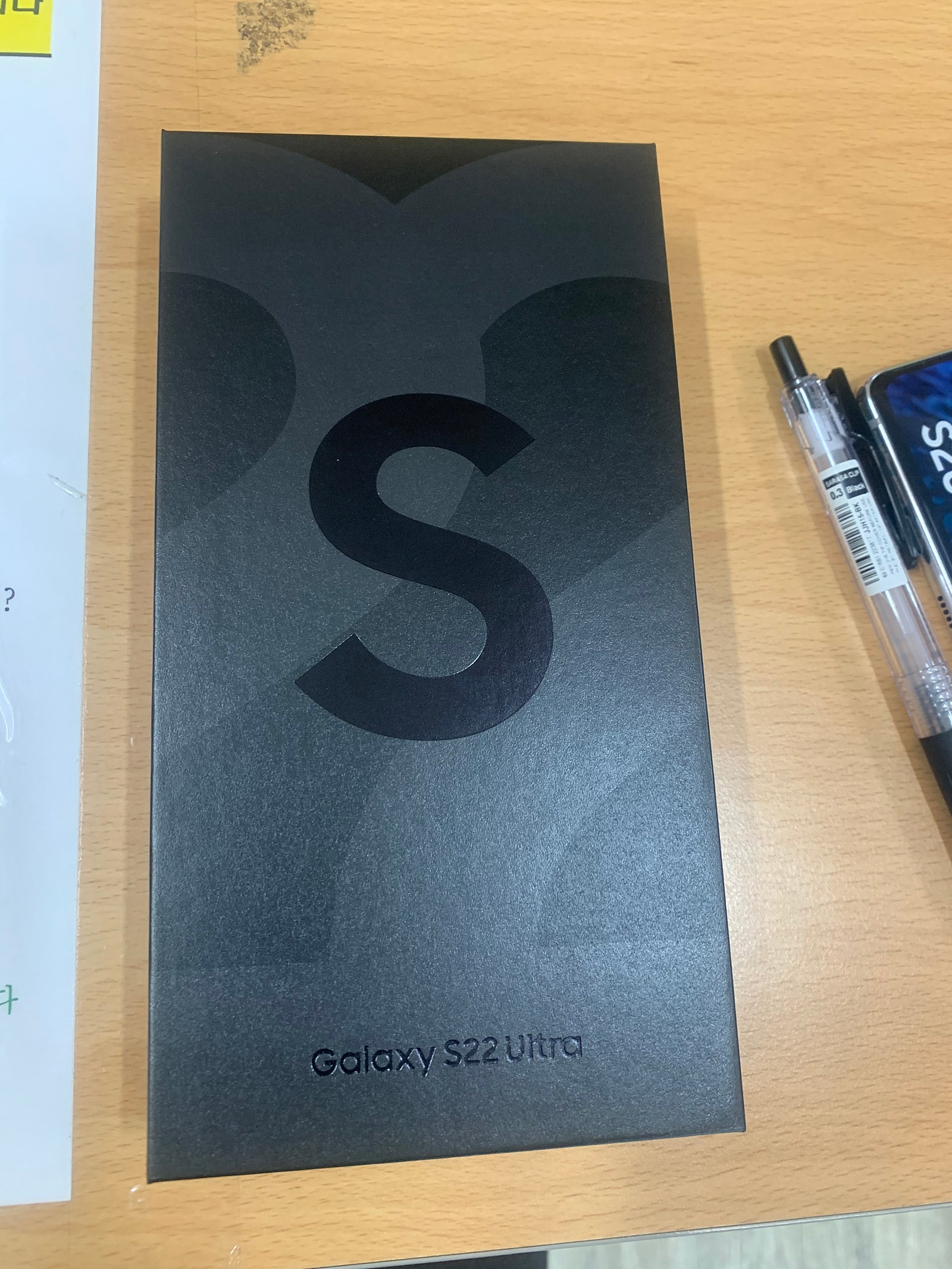 동암 갤럭시s22 울트라 블랙 구매했습니다