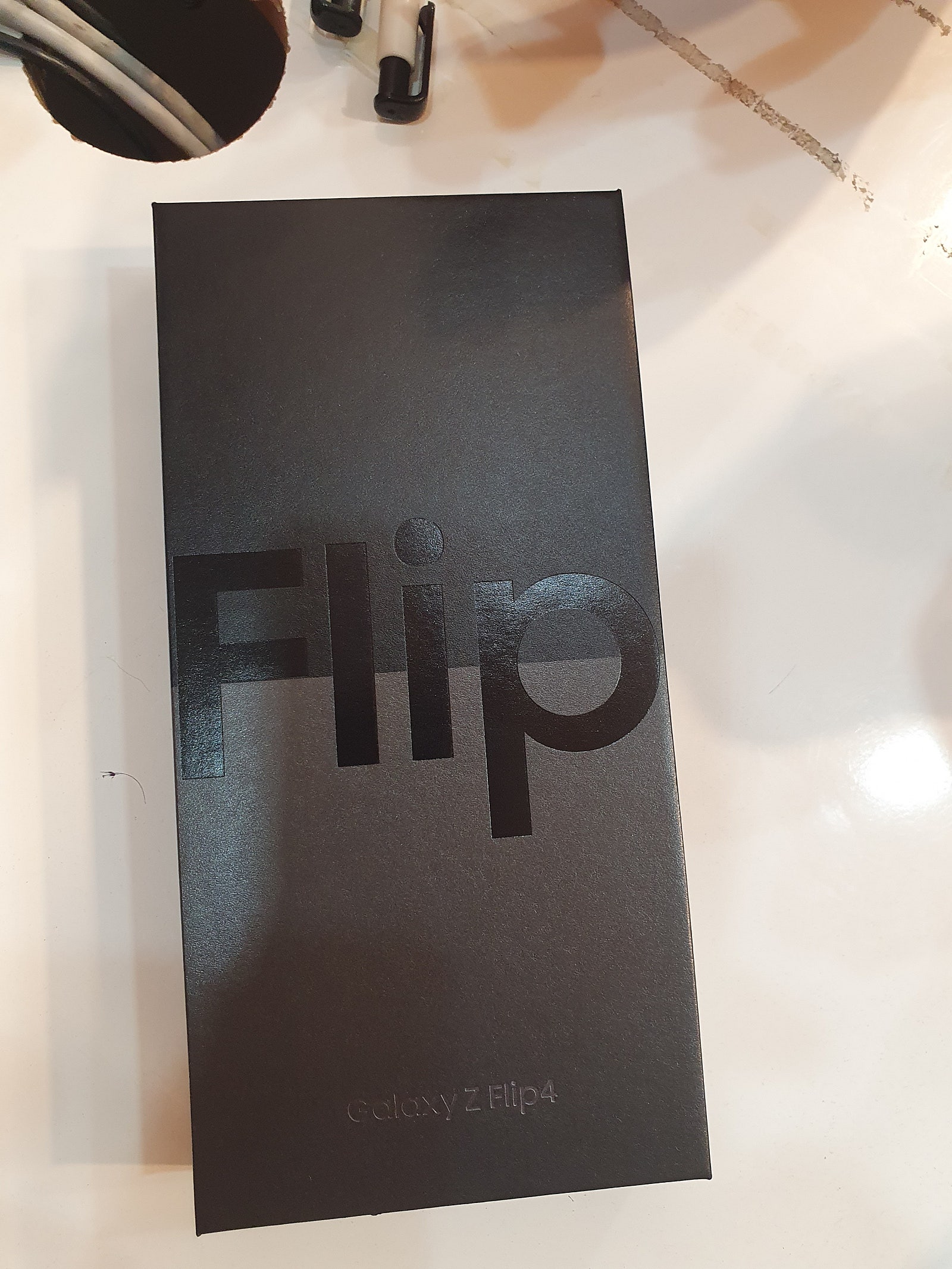 z 플립4 득템