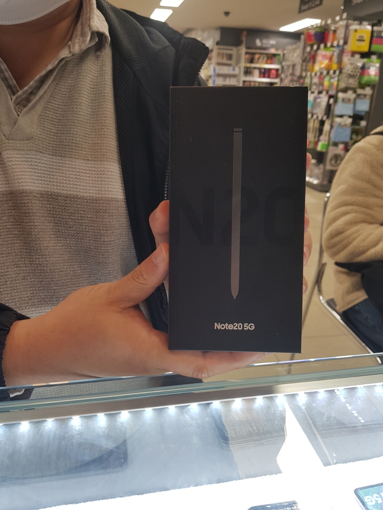 노트 s20 구입했어요