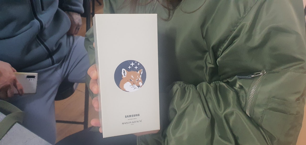 군포 당동 ㅂㄷㅋㅍ옆 플립4 구매했어요