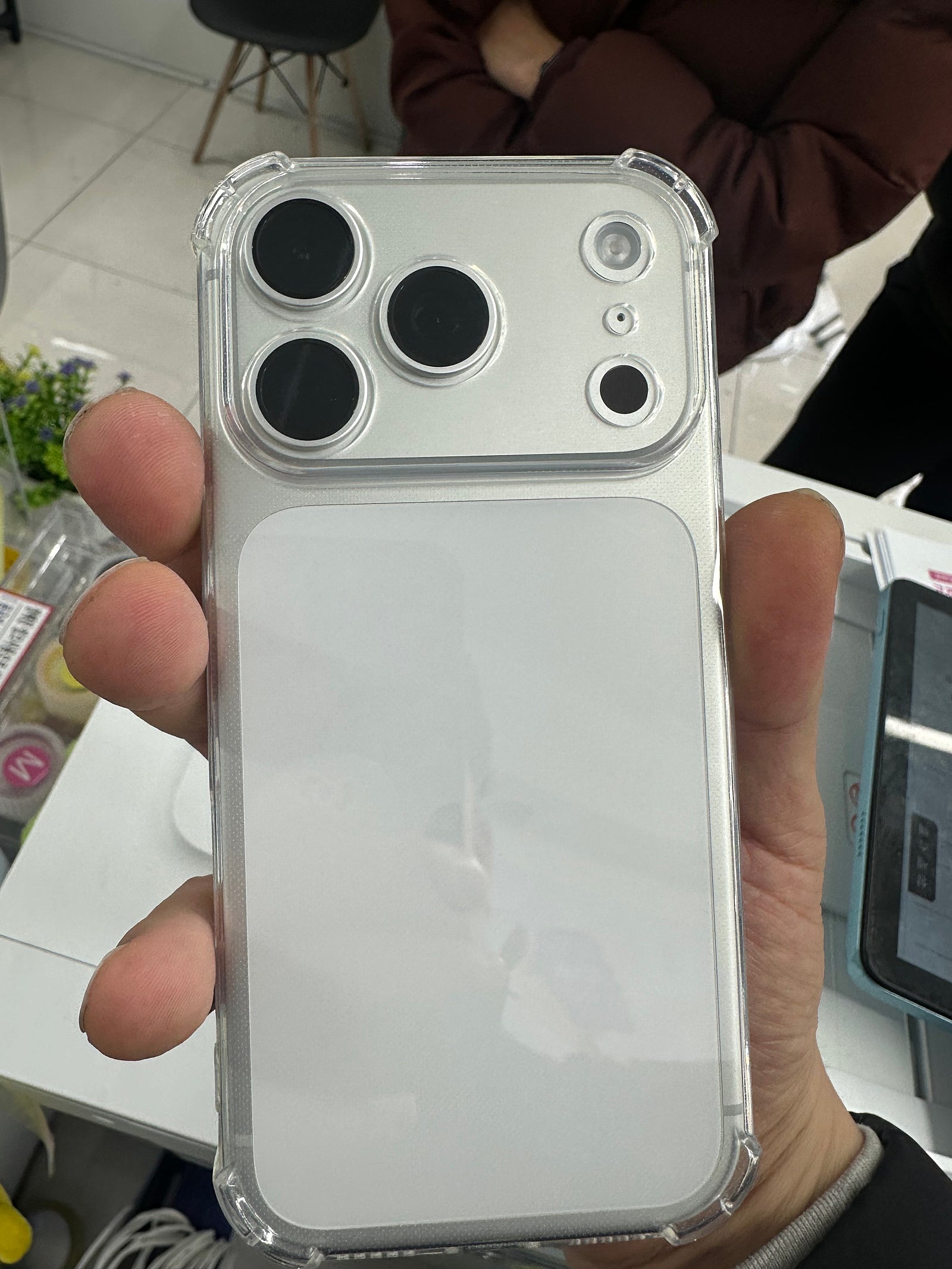 옆커폰사창점에서 아이폰구매했어여 !!