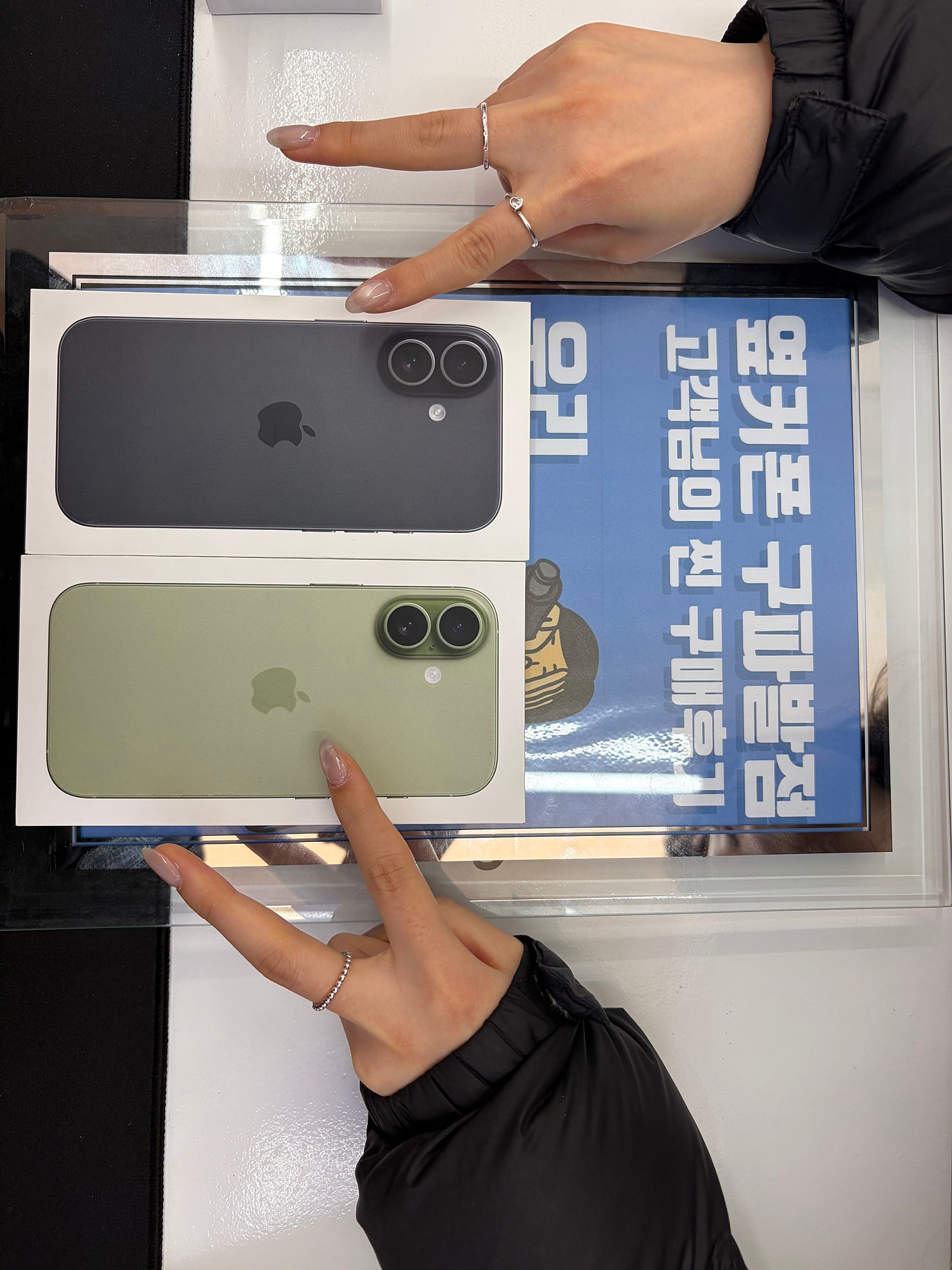 구파발점 아이폰2대 무한세일가 구입해떠요!!
